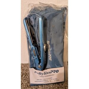 BaBylissPRO Nano Titanium‎ 1/2 Inch Mini Flat Iron Blue Travel Pouch